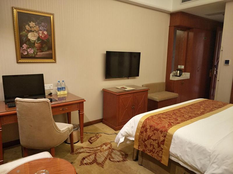 Vienna Classic Hotel Kongtong Avenue Pingliang Buitenkant foto