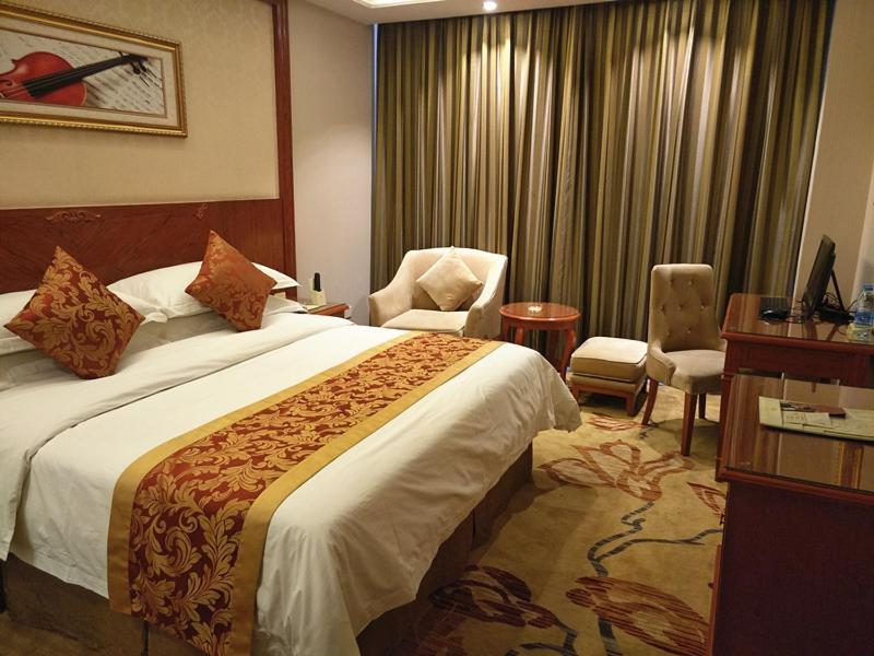 Vienna Classic Hotel Kongtong Avenue Pingliang Buitenkant foto